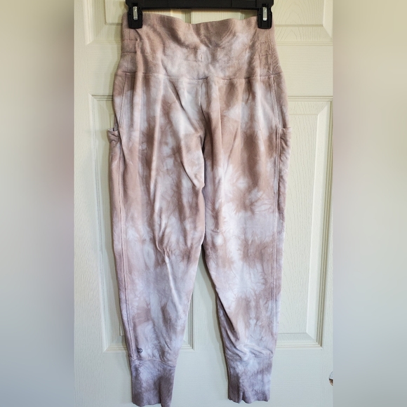 All in motion as set - Picture 6 of 7